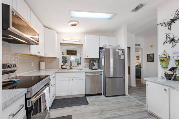 2100 KINGS HWY #744, Port Charlotte, FL 33980