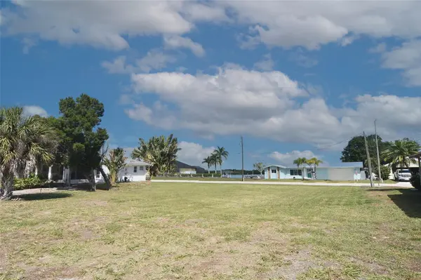 2060 RIVER BASIN TER, Punta Gorda, FL 33982