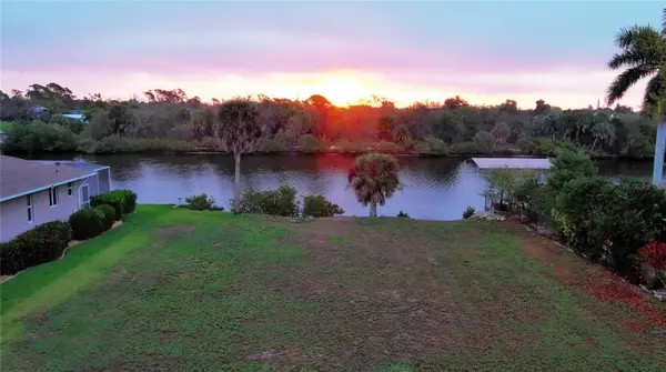 3190 LAKE VIEW BLVD, Port Charlotte, FL 33948