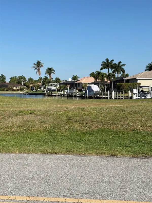 534 MACEDONIA DR, Punta Gorda, FL 33950