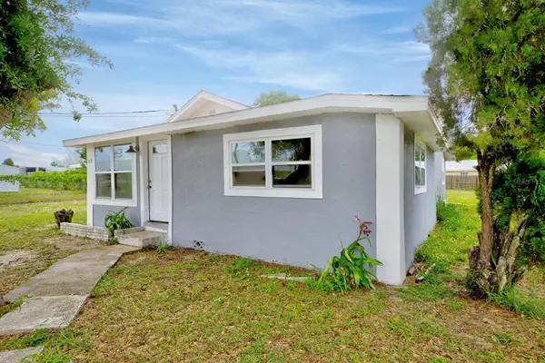 109 S ANOKA AVE, Avon Park, FL 33825