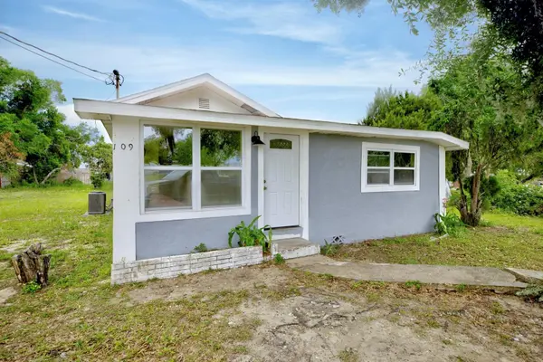 109 S ANOKA AVE, Avon Park, FL 33825