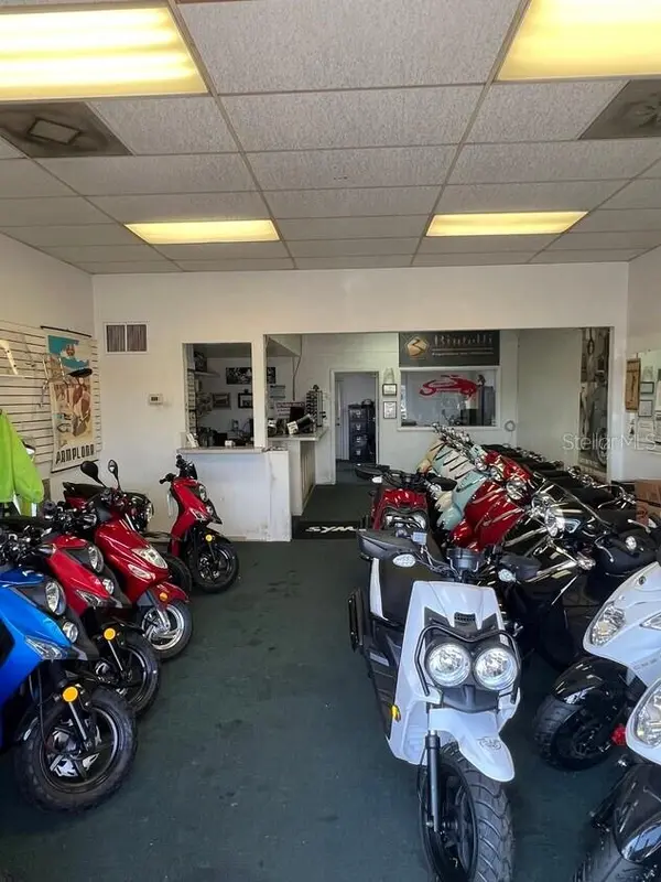 853 US HIGHWAY 41 BYP S #A, Venice, FL 34285