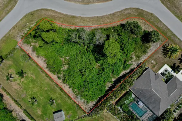 125 AUSTRALIAN DR, Rotonda West, FL 33947