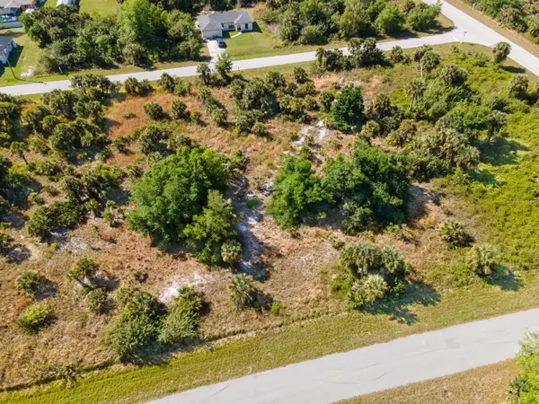 19053 SHERIFF AVE, Port Charlotte, FL 33954