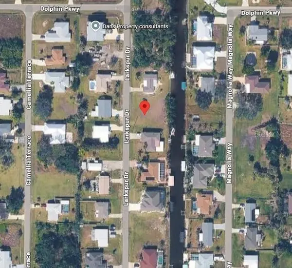 2702 LARKSPUR DR, Punta Gorda, FL 33950