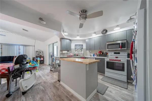 1157 BEAUMONT AVE, Port Charlotte, FL 33948