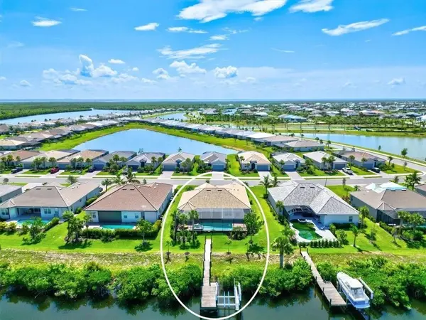 15024 SPANISH POINT DR, Port Charlotte, FL 33981