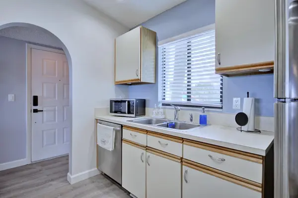 5369 CASABLANCA CIR #K24, Sebring, FL 33870