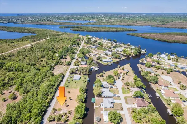 28426 & 28434 ROYAL PALM DR, Punta Gorda, FL 33982