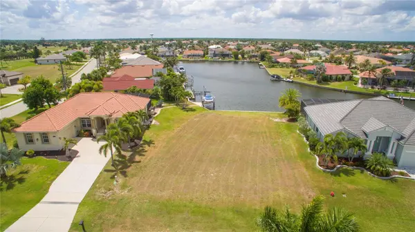 507 MADRID BLVD, Punta Gorda, FL 33950
