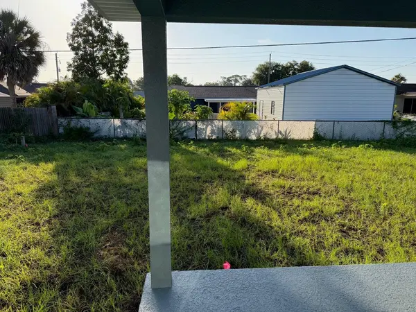 2110 CARPETGREEN ST, Port Charlotte, FL 33948