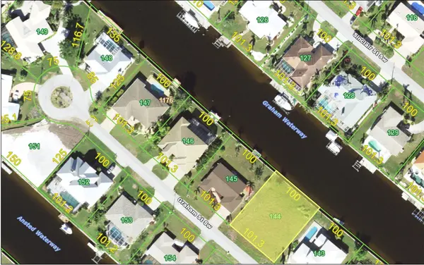 122 GRAHAM ST SW, Port Charlotte, FL 33952