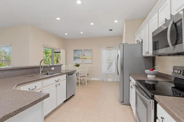 2796 SUNCOAST LAKES BLVD, Port Charlotte, FL 33980
