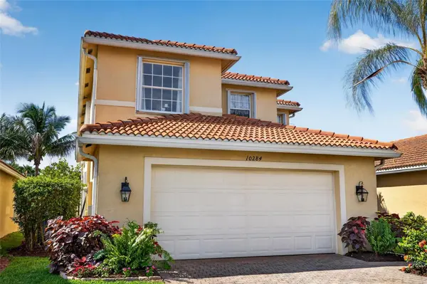 10284 CREPE JASMINE LN, Fort Myers, FL 33913