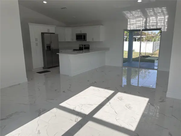 2810 NW 26TH PL, Cape Coral, FL 33993