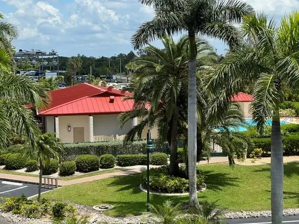 3220 SOUTHSHORE DR #23C, Punta Gorda, FL 33955