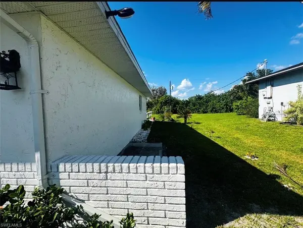 710 AQUI ESTA DR, Punta Gorda, FL 33950