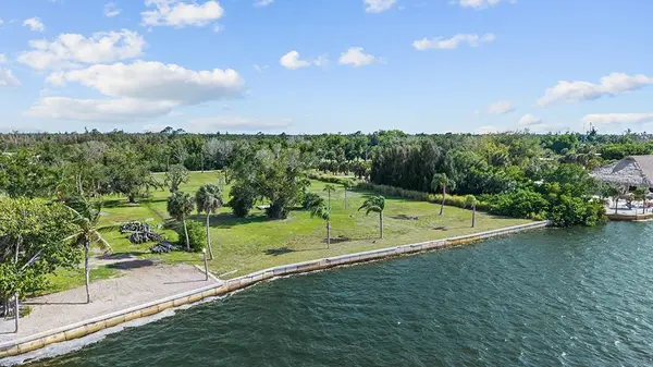 26014 SHORE DR, Punta Gorda, FL 33950