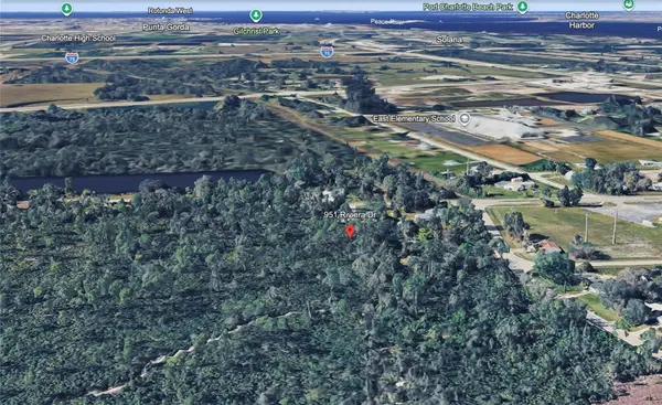 951 RIVIERA DR, Punta Gorda, FL 33982