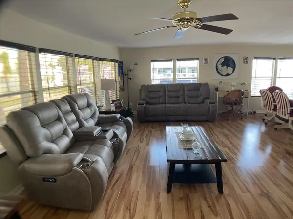 2100 KINGS HWY #98, Port Charlotte, FL 33980