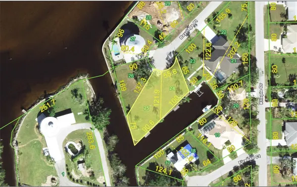 323 and 325 BAYRIDGE PL, Punta Gorda, FL 33950