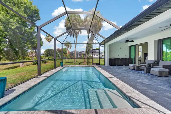 592 ROTONDA CIR, Rotonda West, FL 33947