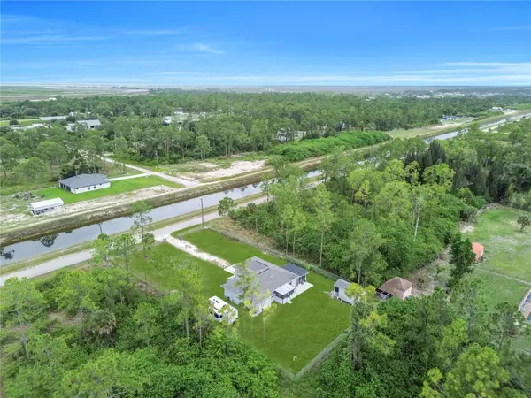 2021 HINES AVE, Alva, FL 33920