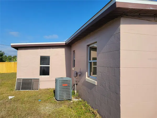 3381 WESTLUND TER, Port Charlotte, FL 33952