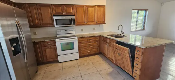 4904 VINCENNES CT #209, Cape Coral, FL 33904