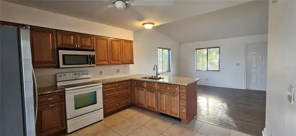 4904 VINCENNES CT #209, Cape Coral, FL 33904