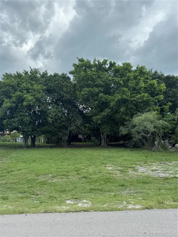 WASHINGTON AVE, Immokalee, FL 34142