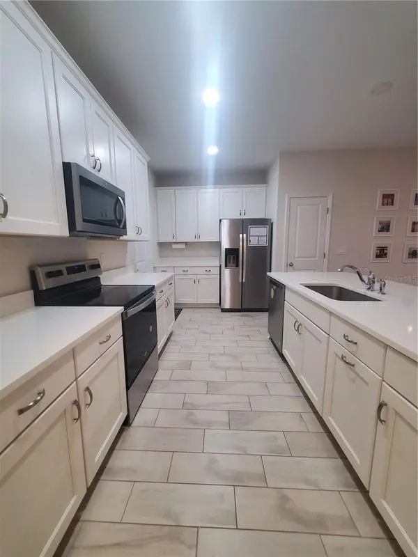 10960 BRIGHTLEAF CT, Riverview, FL 33569