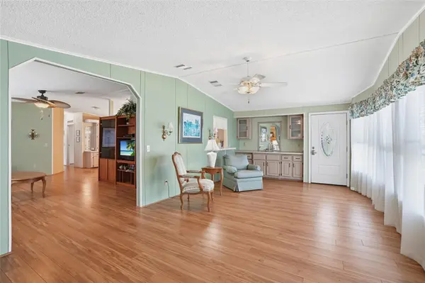 452 SHARKS PT, North Port, FL 34287
