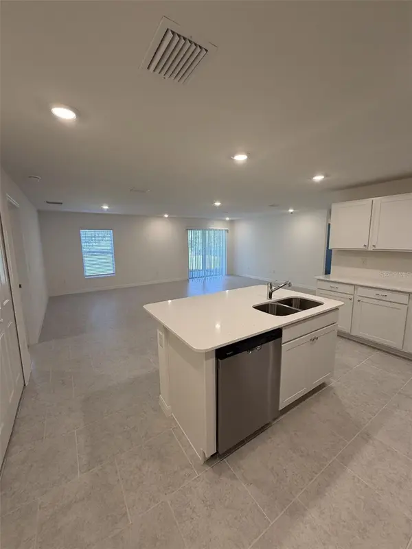 10450 BAYLOR AVE, Hastings, FL 32145