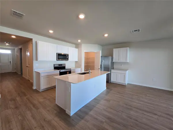 9489 TURTLE GRASS CIR, Punta Gorda, FL 33950