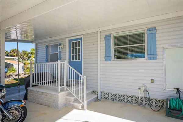 3303 BLUE JAY LN, Englewood, FL 34224