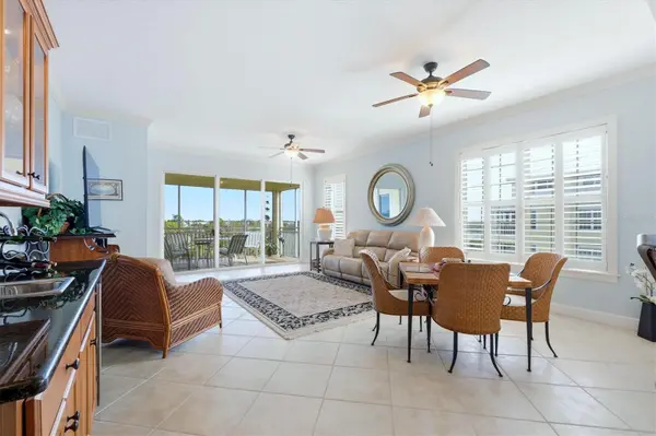 8571 AMBERJACK CIR #304, Englewood, FL 34224