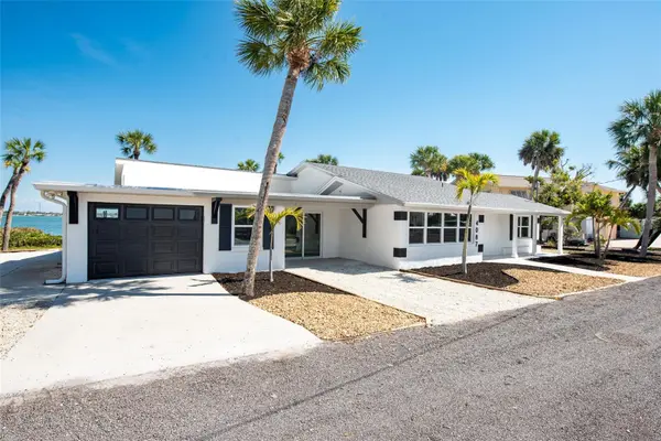 4087 PELICAN SHORES CIR, Englewood, FL 34223