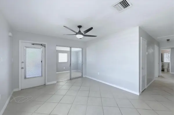 21283 MIDWAY BLVD, Port Charlotte, FL 33952