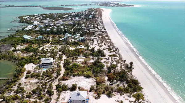 9160 GRAND AVE, Placida, FL 33946