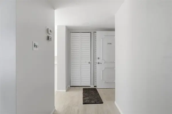 4440 EXETER DR #106, Longboat Key, FL 34228