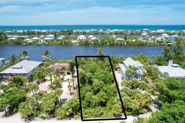 211 KETTLE HARBOR DR, Placida, FL 33946