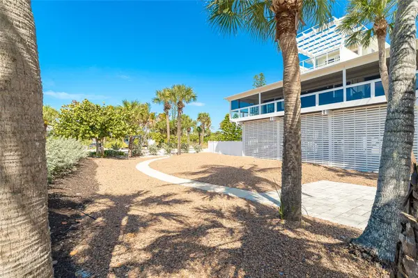 230 N GULF BLVD, Placida, FL 33946