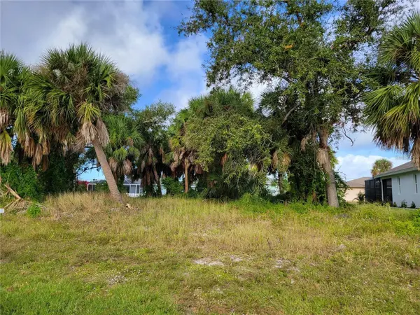 95 LONG MEADOW LN, Rotonda West, FL 33947