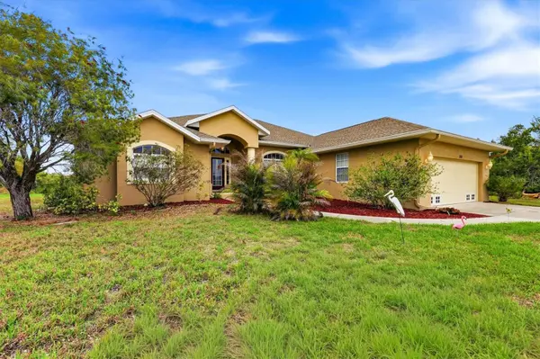 300 BAYTREE DR, Rotonda West, FL 33947