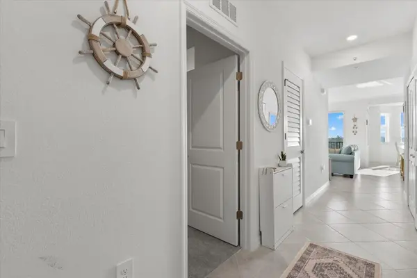 17570 OPAL SAND DR #302, Venice, FL 34293