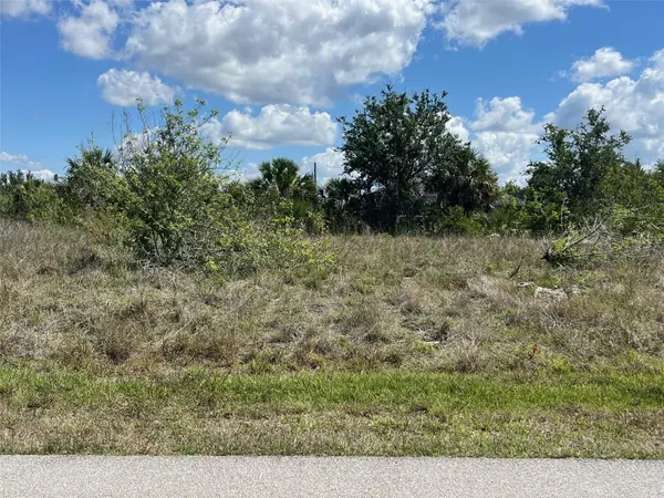 13598 ALLAMANDA CIR, Port Charlotte, FL 33981