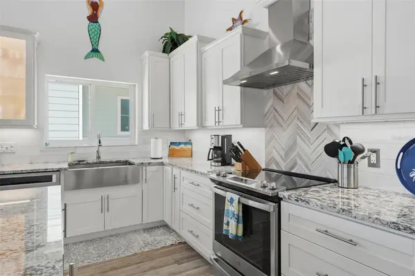 220 MOCKINGBIRD ST, Englewood, FL 34223