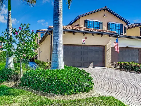 10796 TARFLOWER DR #101, Venice, FL 34293